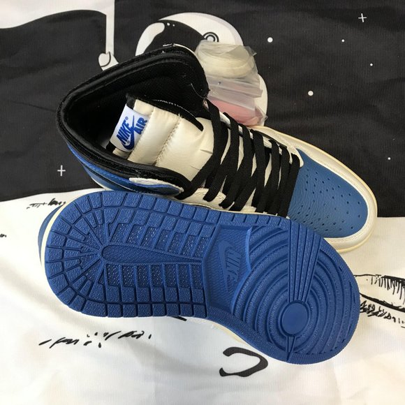 Travis Scott x Fragment Design x Air Jordan 1 High OG SP main image 6